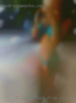 6 horny foot from Clovis, athletic, discreet professional.