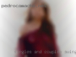 Singles and couples swingers welcome near Los Angeles!!